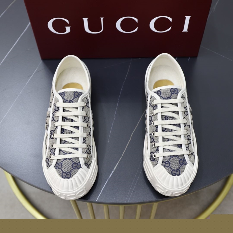 G*u*i casual shoes
